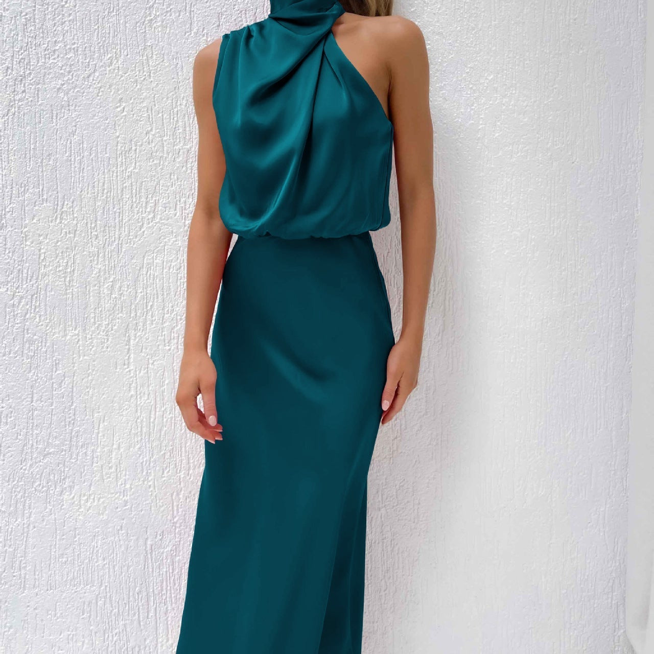 Amelie - Satynowa Sukienka Wieczorowa Halter