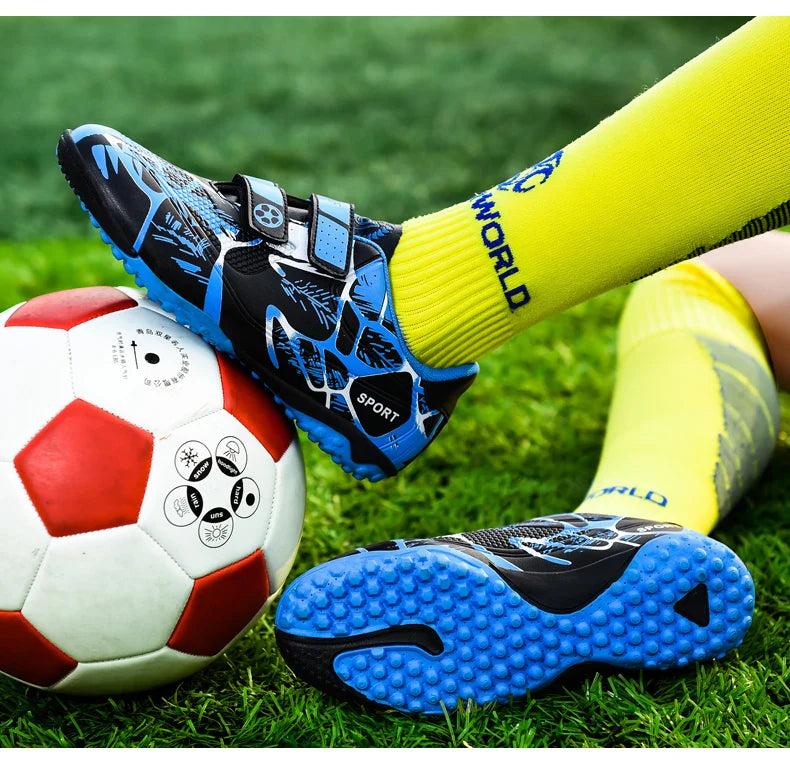 Buty piłkarskie dziecięce - zapinane na rzepy