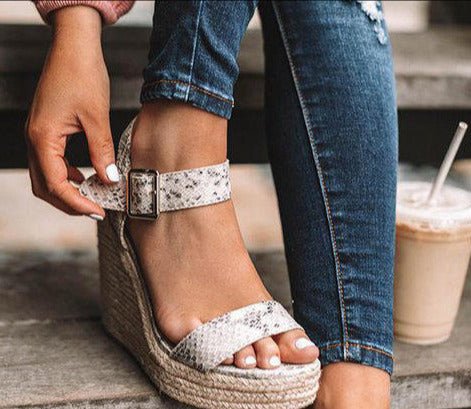 Fatima - przenośne kliny ortopedyczne zapewniające najwyższy komfort dla kobiet - vivano - warszawa