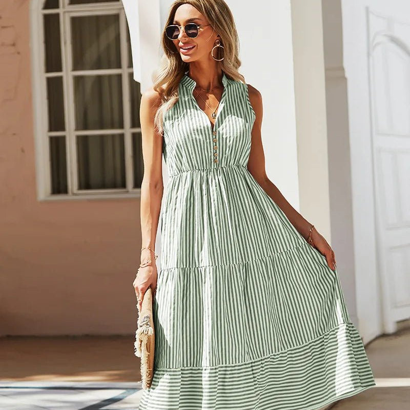 Letnia sukienka midi w paski bez rękawów – rozkloszowana z guzikami i kołnierzykiem - vivano - warszawa