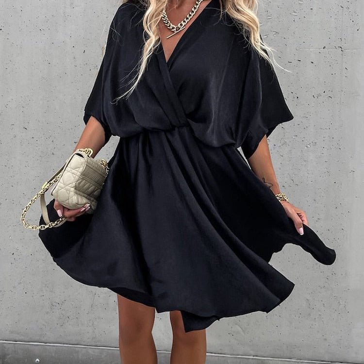 Sukienka z dekoltem V Born - vivano - warszawa