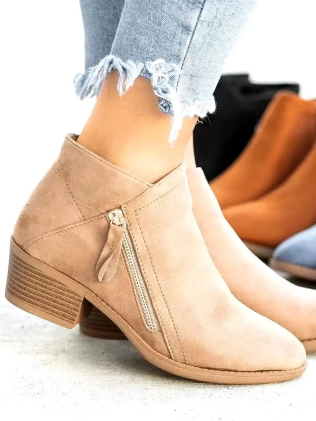 Zamszowe Botki na Zipper - Styl Chic i Niezrównany Komfort - vivano - warszawa