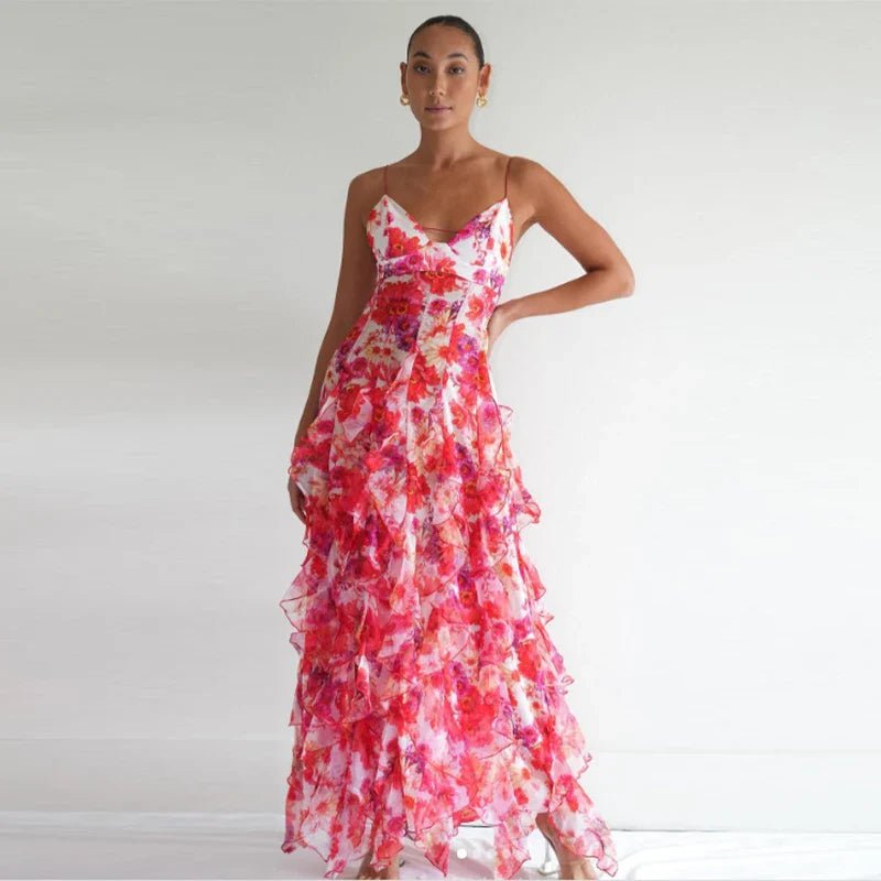 Zwiewna długa sukienka z falbanami i cienkimi ramiączkami - vivano - warszawa