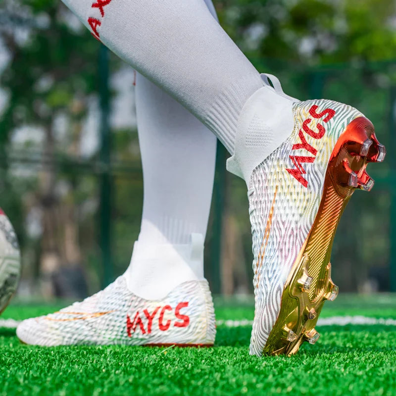 Buty piłkarskie - korki typu lanki