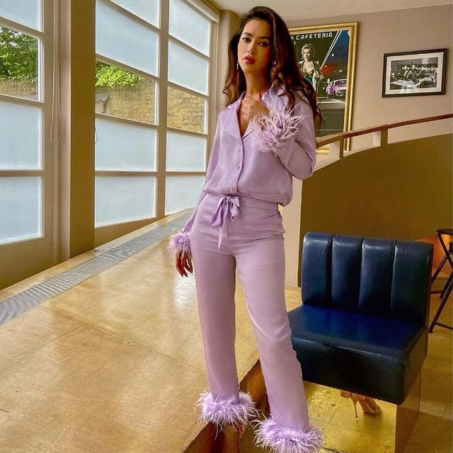 Sianna - Elegancki dwuczęściowy zestaw z piórami - dla kobiet