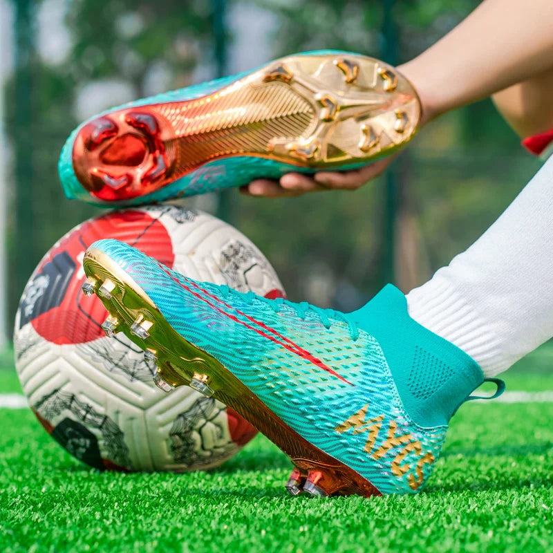 Buty piłkarskie - korki typu lanki