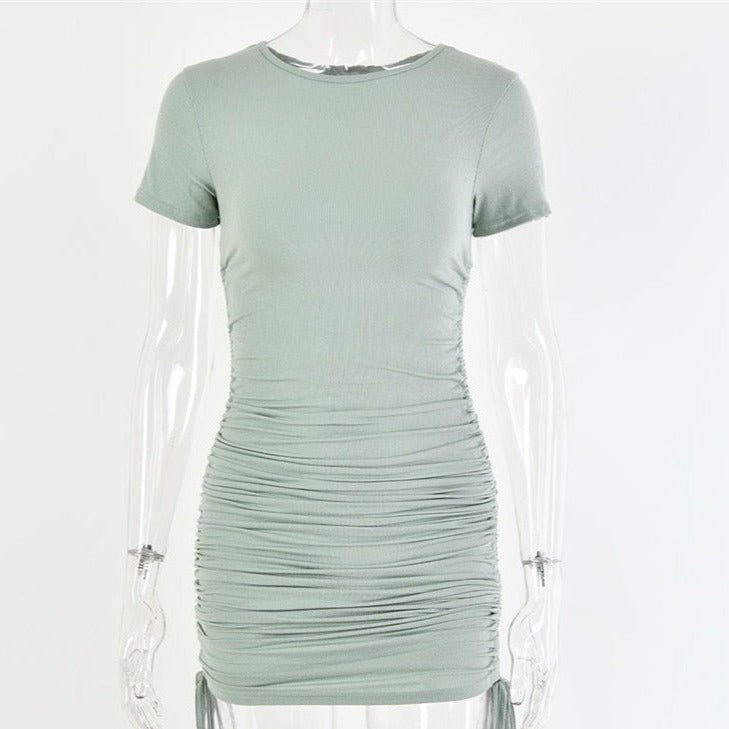 Dopasowana Sukienka z Marszczeniem i Regulowanym Sznurowaniem - vivano - warszawa