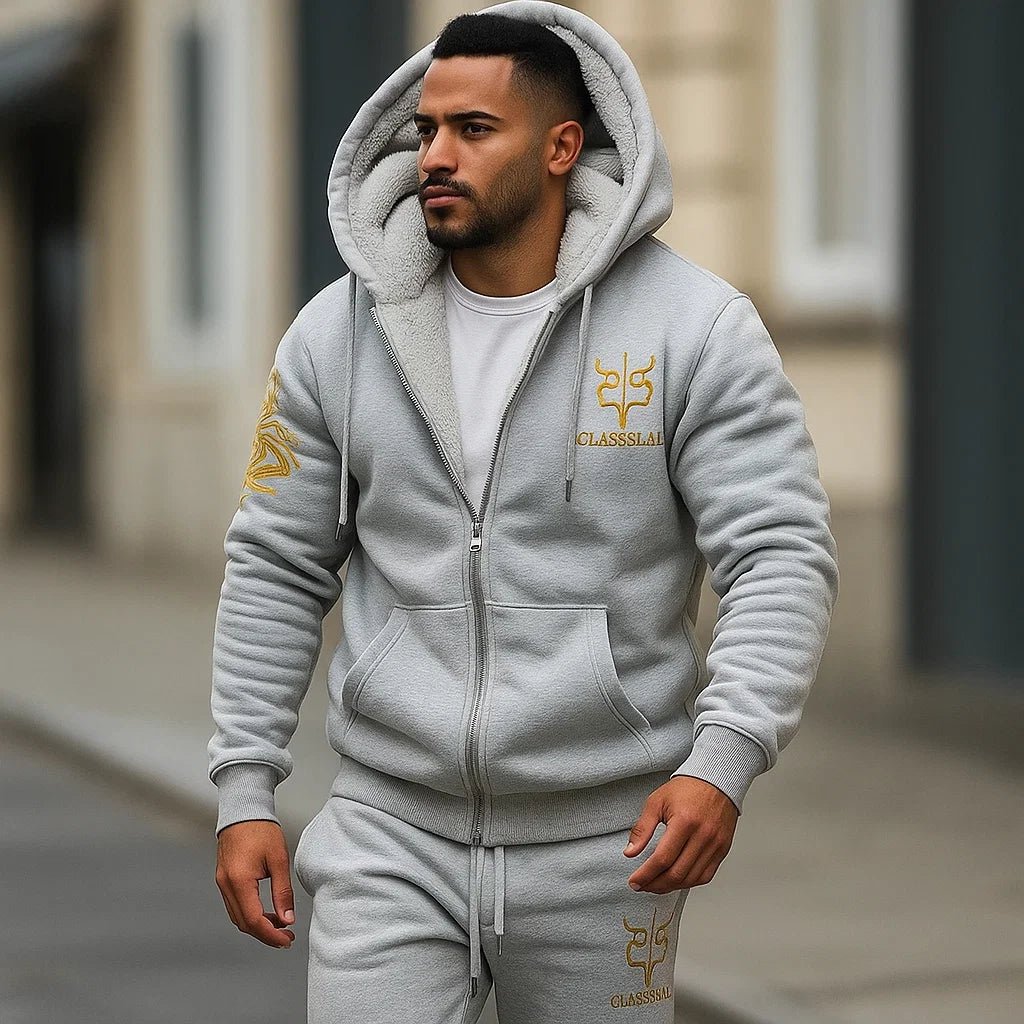 Męski ocieplany komplet dresowy - haftowane detale