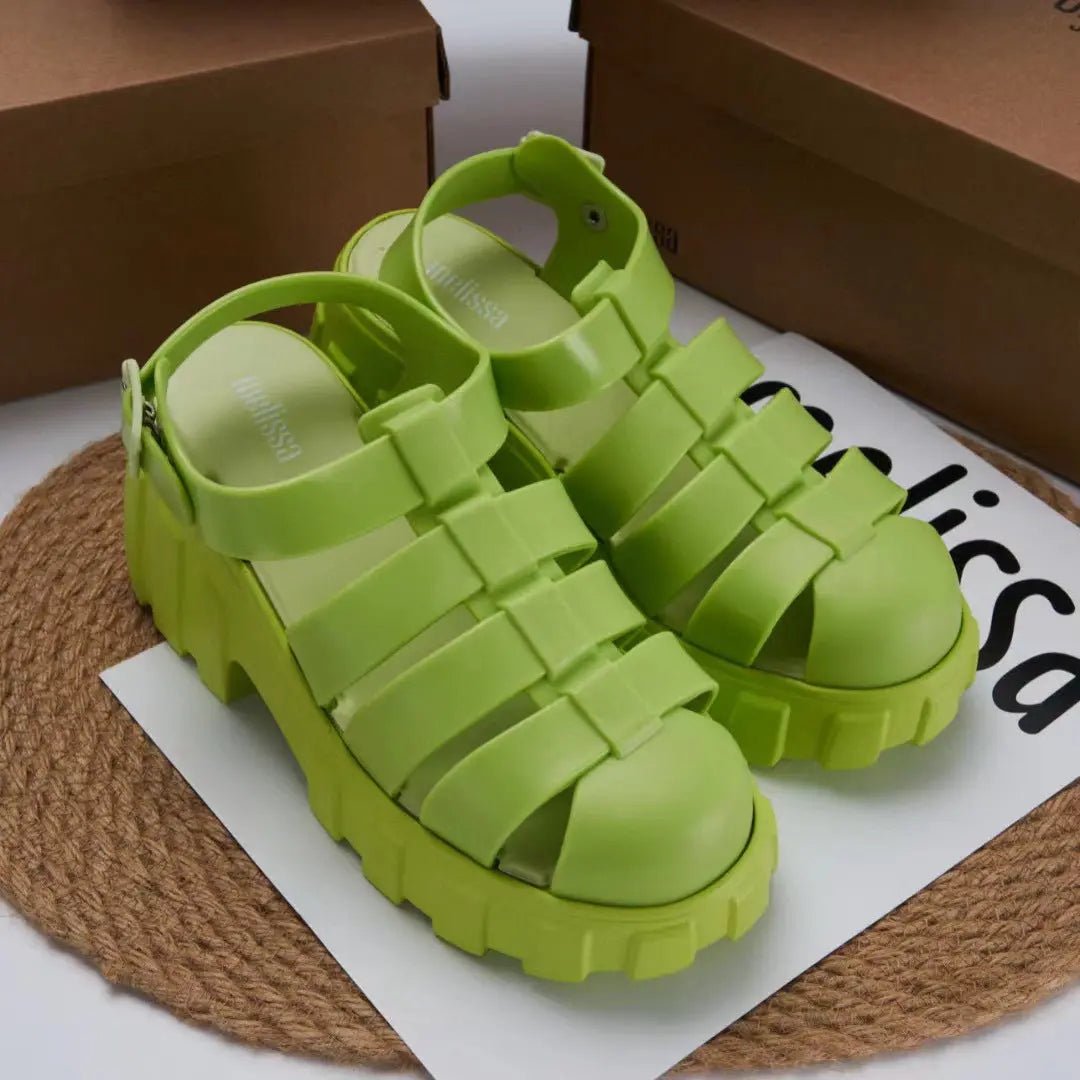 Solidna Platforma - Zamknięty Przód - Komfort i Styl - vivano - warszawa